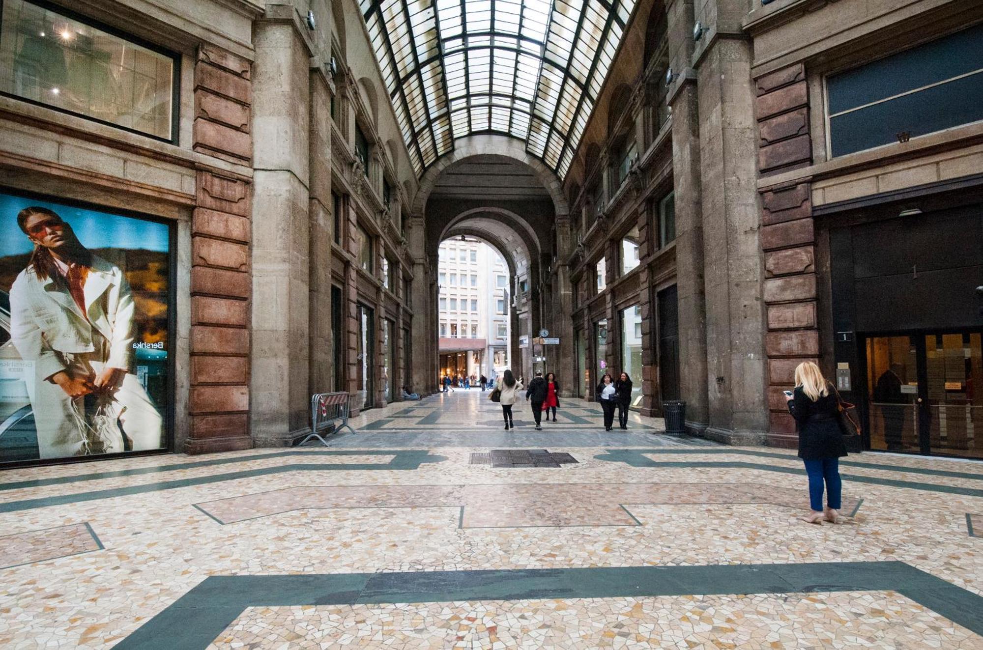 Appartamento Duomo View - 2 Min From Duomo Amazing Location Milano Esterno foto
